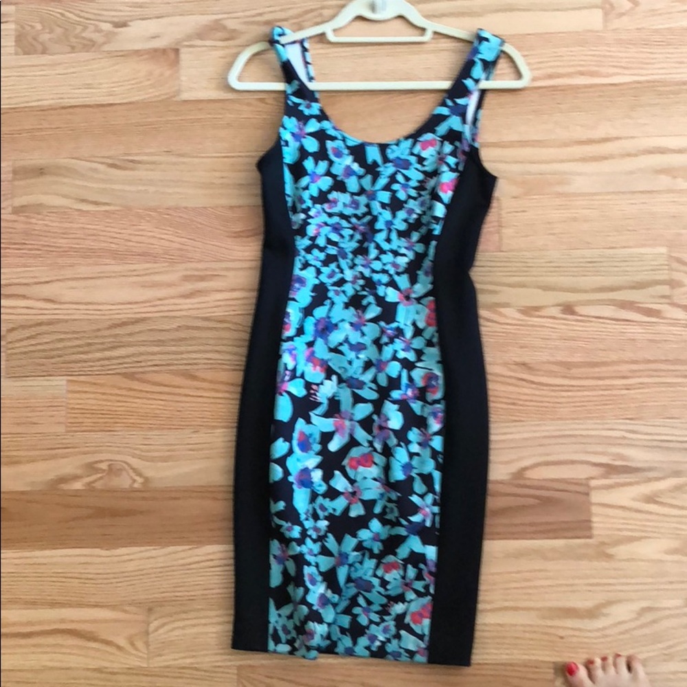 Nicole Miller dress size small